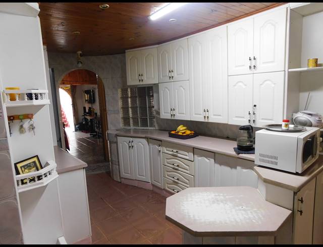 4 BEDROOM HOUSE SOLD IN MOORTON